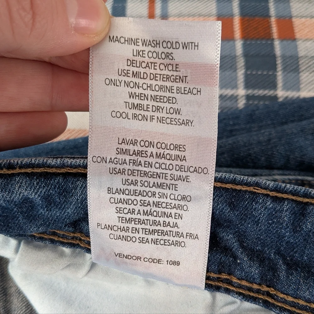 Wrangler Men's Relaxed Fit Blue Jeans Sz 36 x 30 Regular Fit - Picture 6 of 9